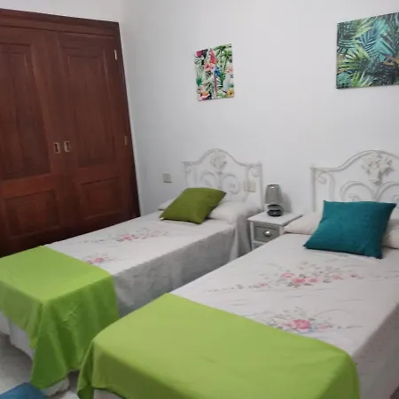Апартаменти Piso Para 6 Personas Cerca De La Playa Silgar Sanxenxo *